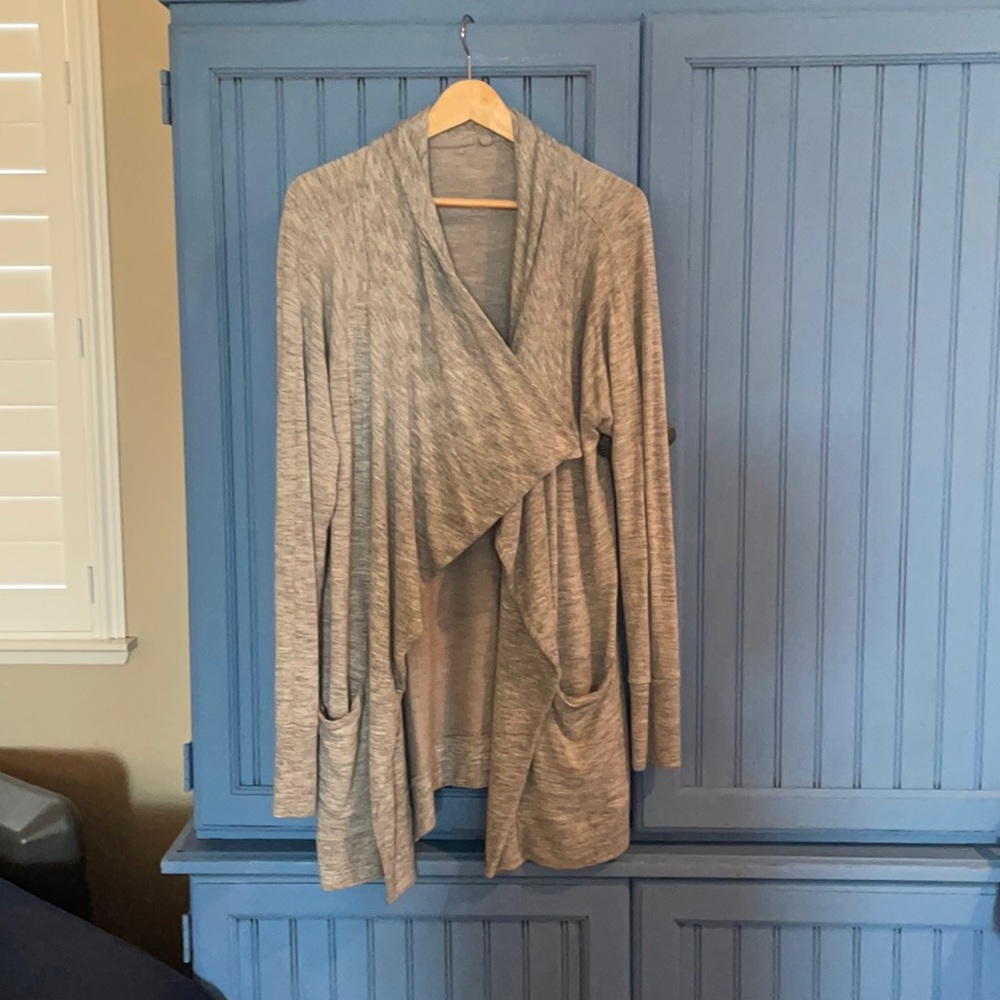 EUC! Heather Grey Cardigan